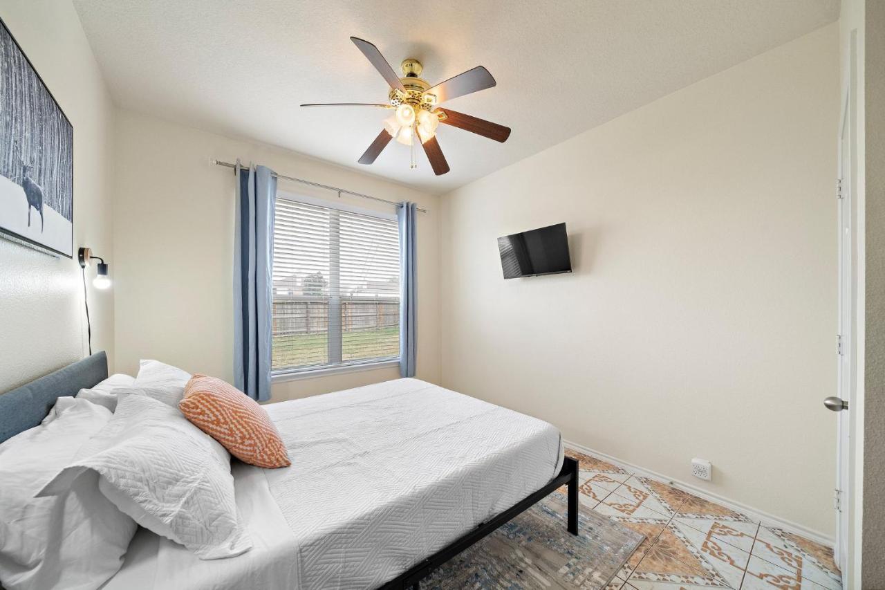 Holiday home Htown Getaway Games Wifi Bbq Yard Pets *