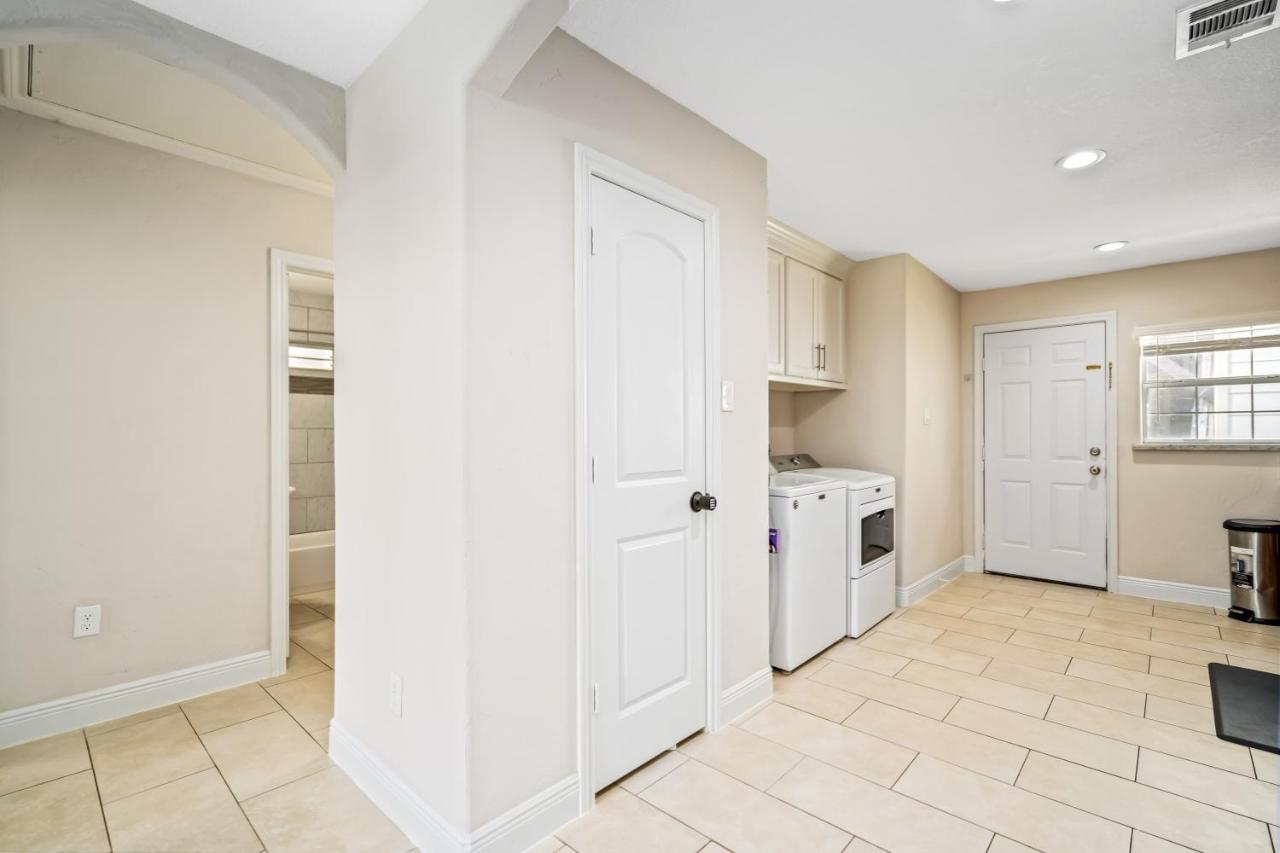 Opulent, Luxurious & Modern 7 Min From Tx Med Center * Houston