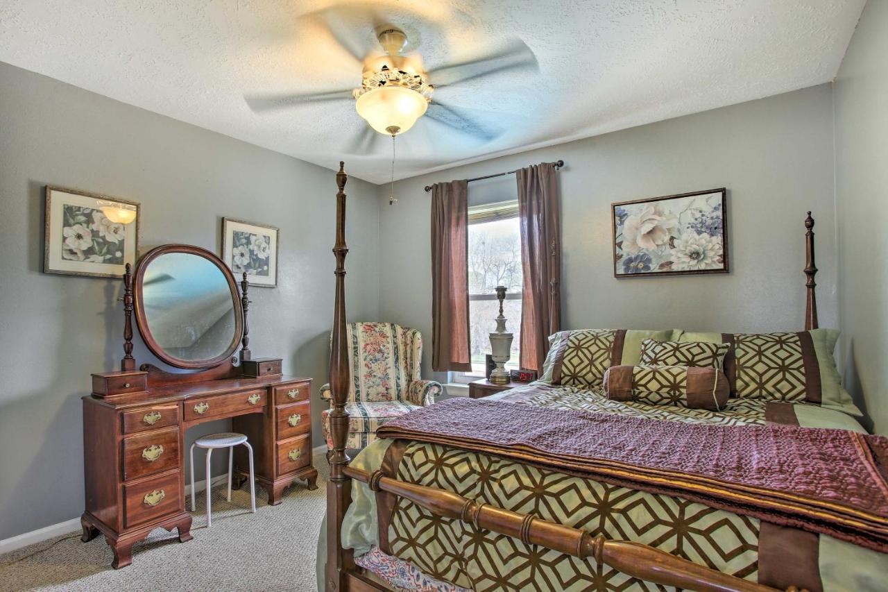 With Private Outdoor Pool! Holiday home Houston