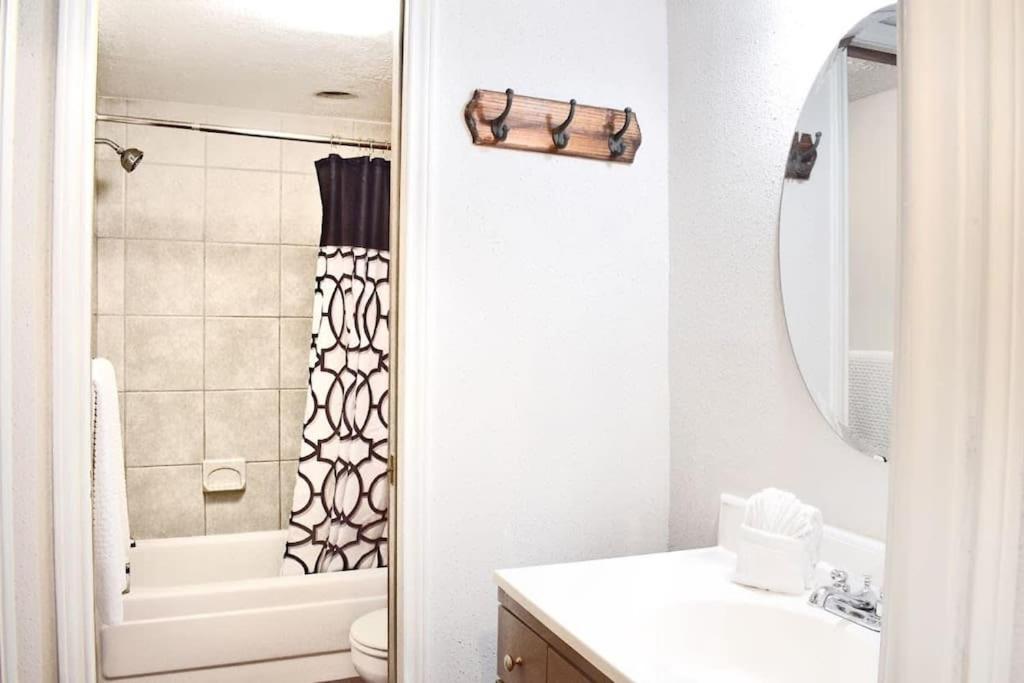 Montrose Pied-a-terre Walking Distance To Museums