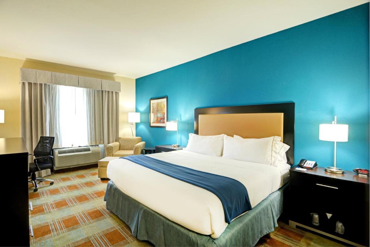 Express & Northwest-brookhollow By Ihg Hotel