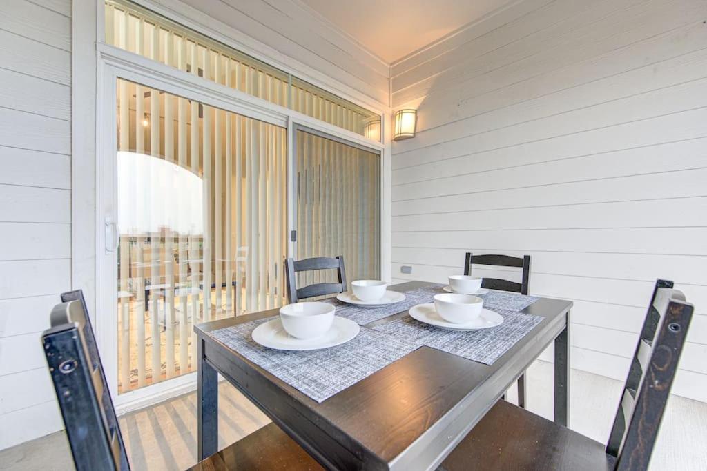 Apartment Resort-style Pool, Gym/garage, 1br, Medical Center Houston