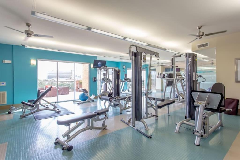 Apartment Resort-style Pool, Gym/garage, 1br, Medical Center Houston