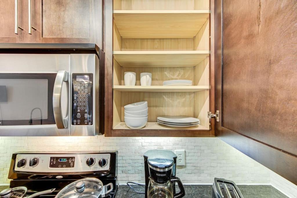 Apartment Resort-style Pool, Gym/garage, 1br, Medical Center Houston
