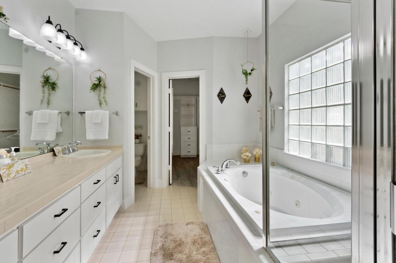 Holiday home Lavish Escape On The Meadow-nrg/medcenter/galleria/downtown/minute Maid