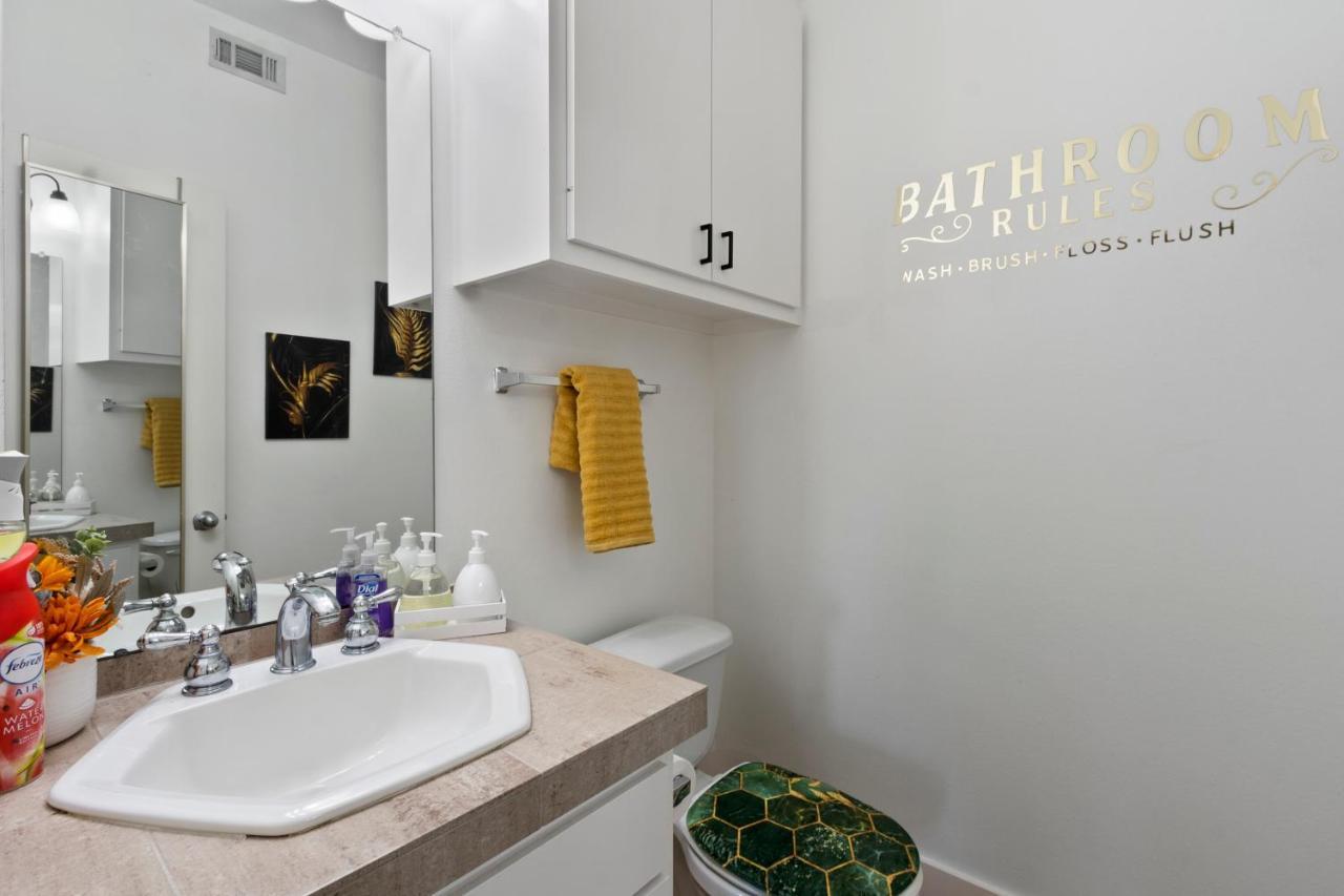 Holiday home Lavish Escape On The Meadow-nrg/medcenter/galleria/downtown/minute Maid *