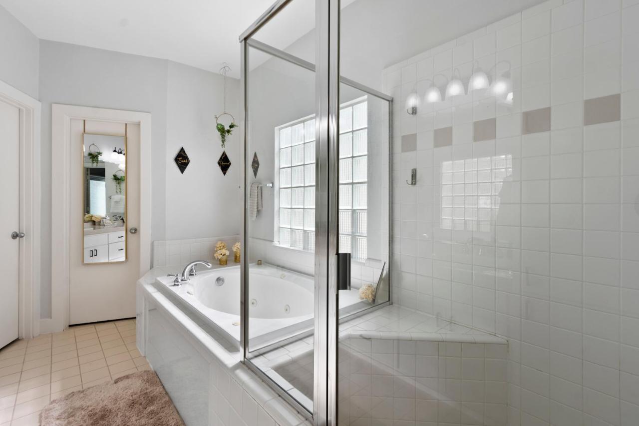 Lavish Escape On The Meadow-nrg/medcenter/galleria/downtown/minute Maid Holiday home Houston