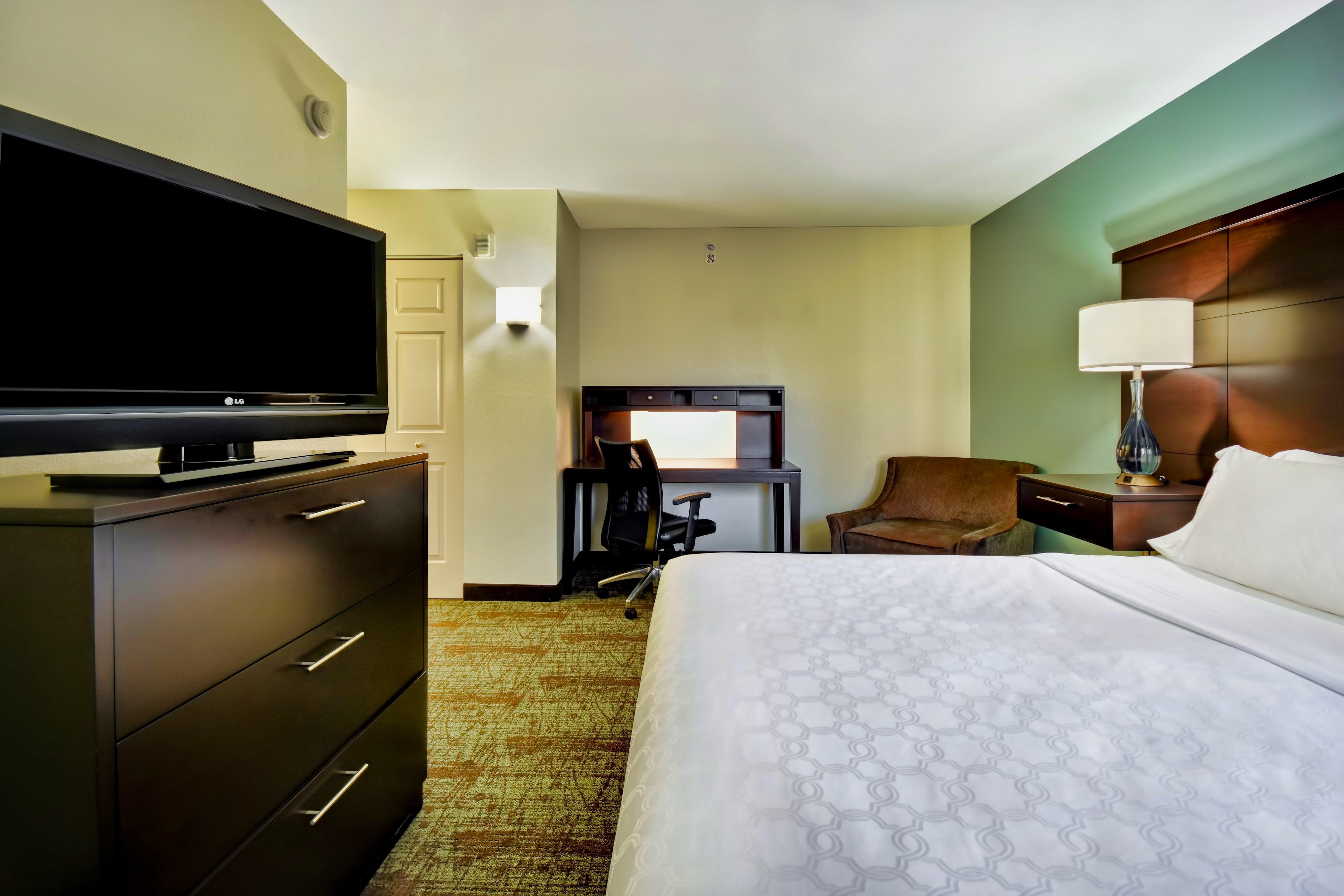 Staybridge - Willowbrook By Ihg Hotel 3*