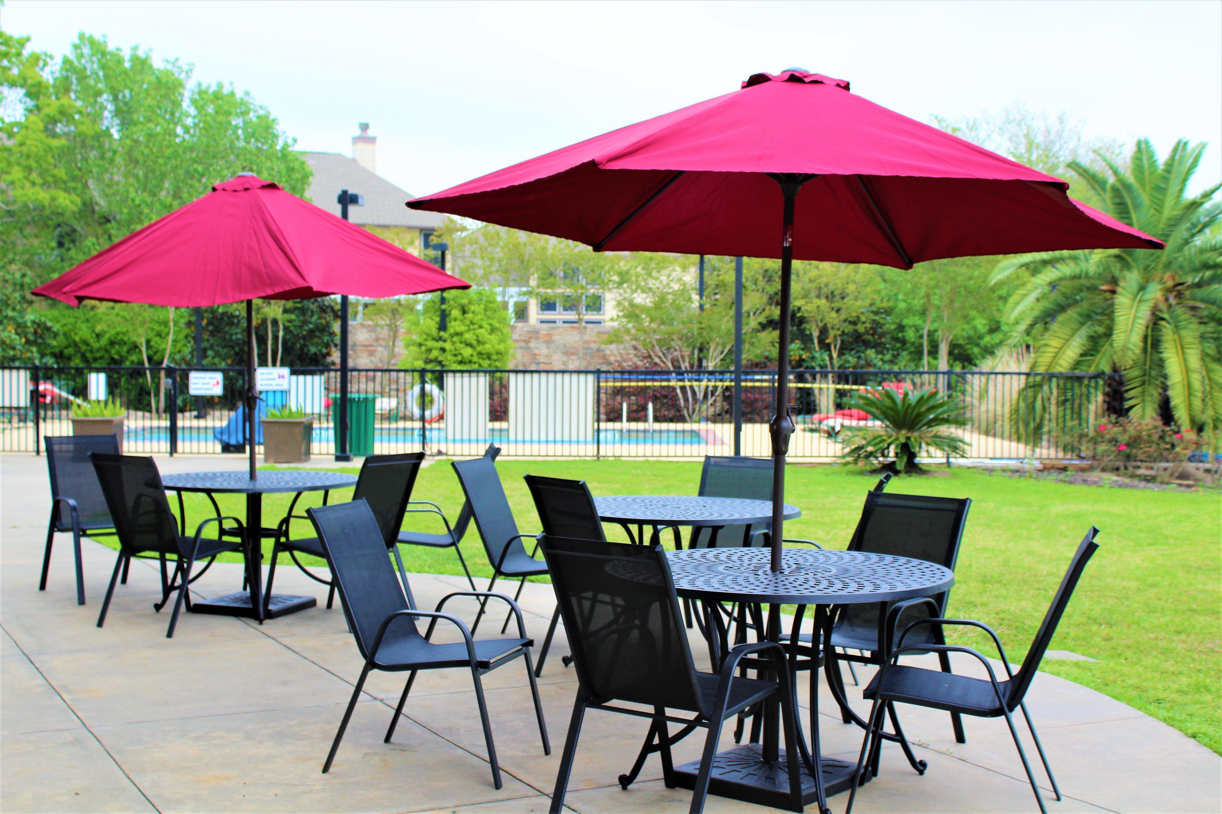 Staybridge - Willowbrook By Ihg Hotel 3*