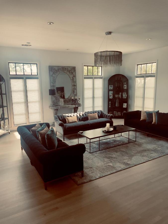 Homestay Moose Manor Guest - *