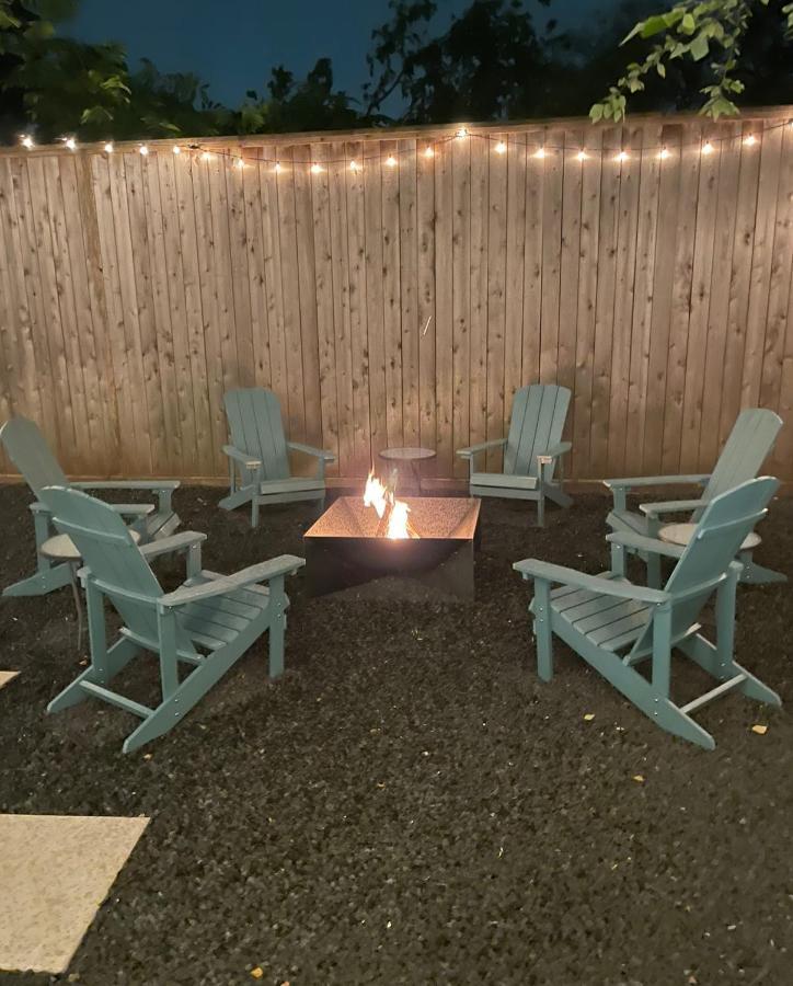 Homestay Moose Manor Guest -