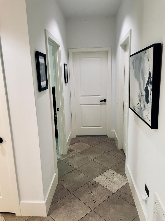 Moose Manor Guest -