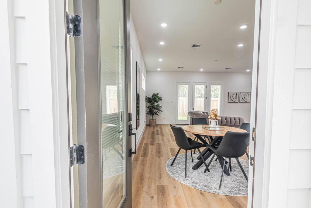 Luxury Near Downtown & Medical Center Holiday home Houston