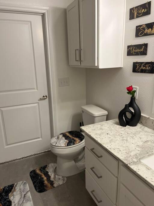 Apartment Midtown Getaway *