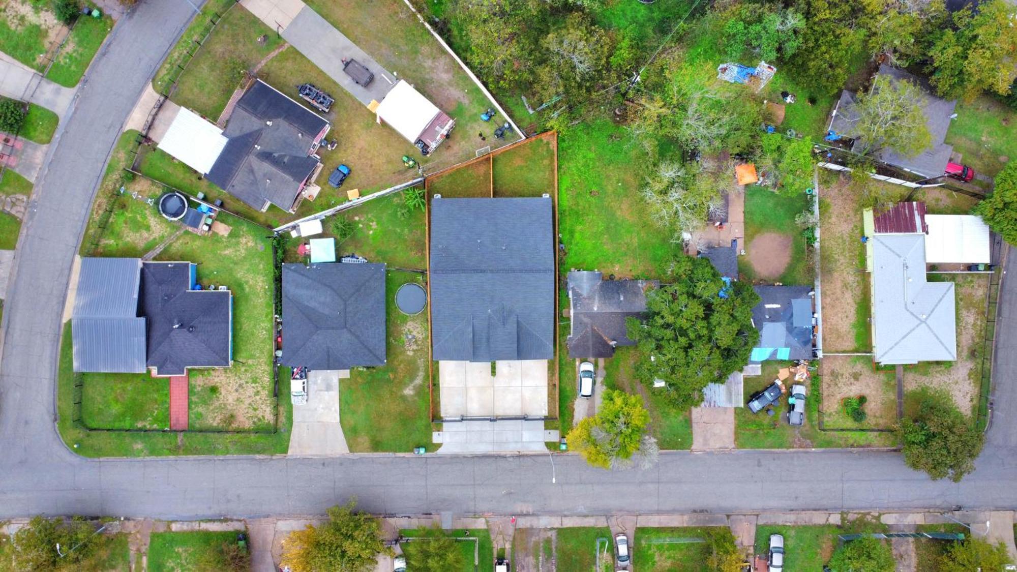 New! Modern 3br/2ba Near Downtown/foosball/netflix * Houston