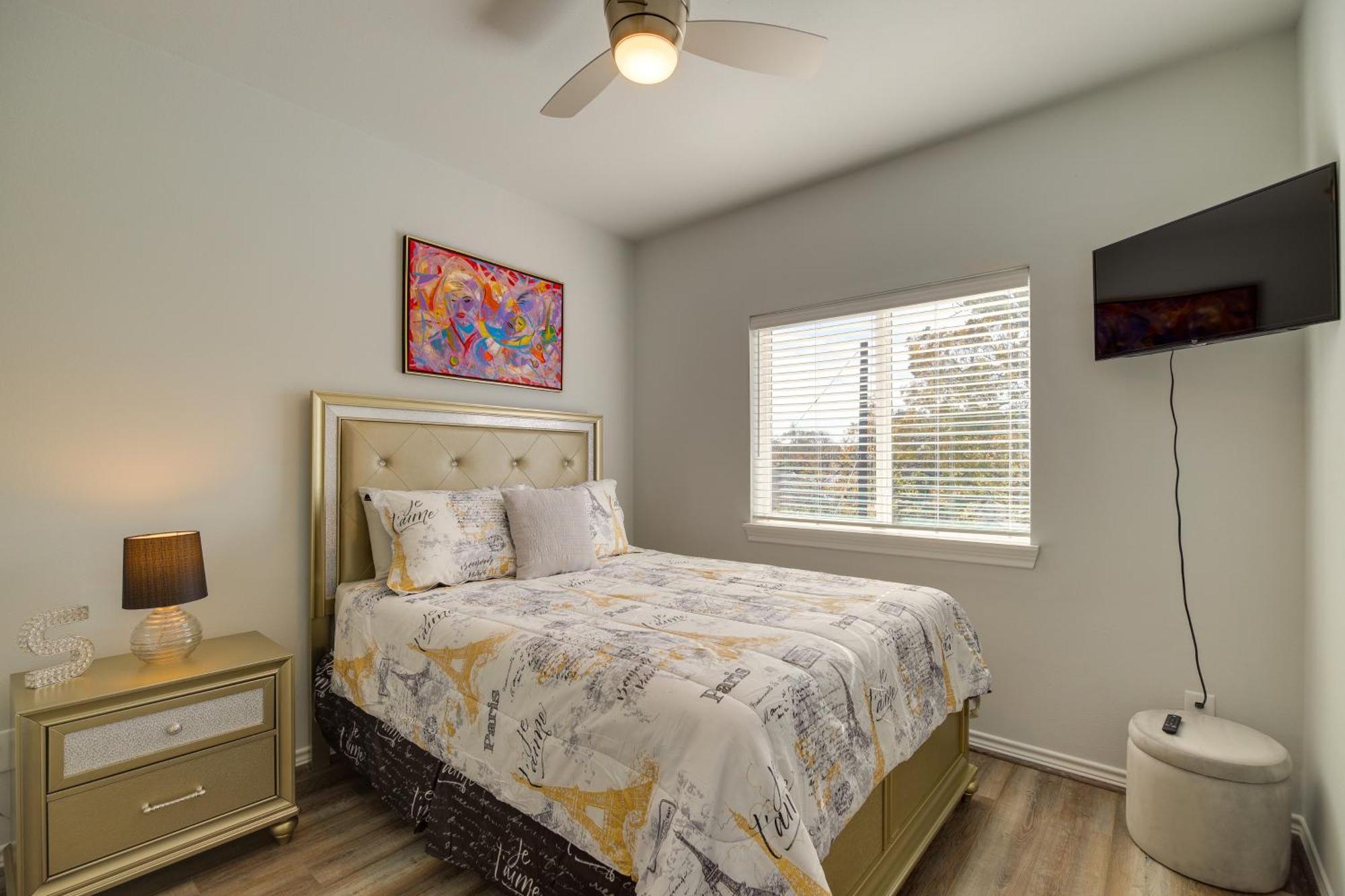 South Townhome With Patio And Gas Grill! Holiday home *