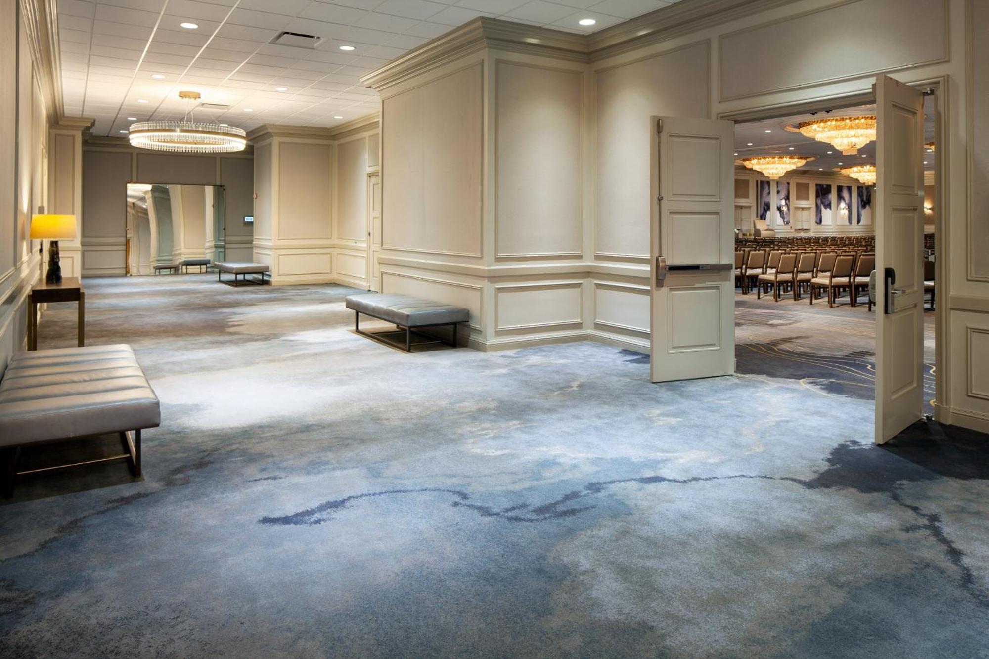 The Westin Galleria Hotel 4*