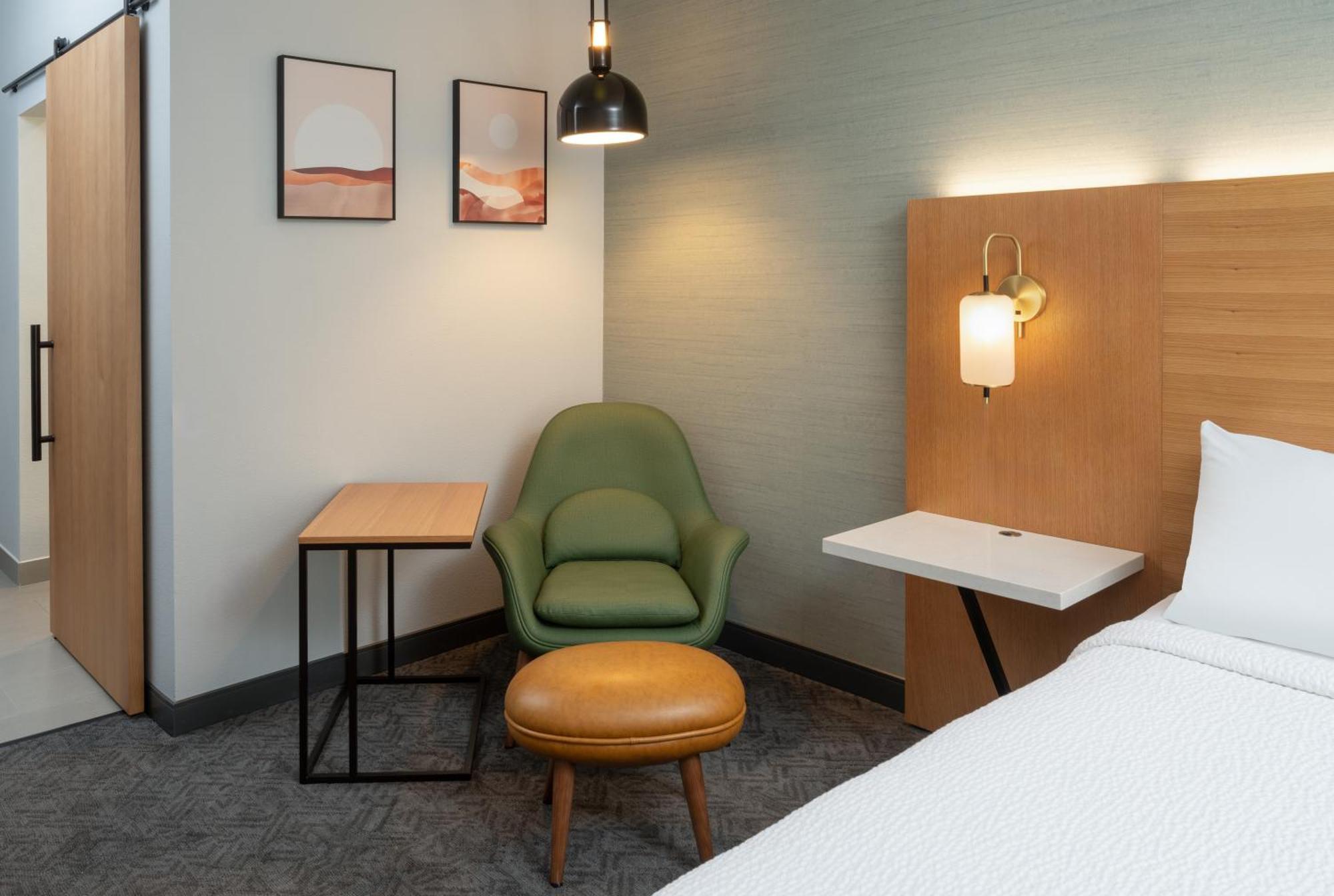 Hotel Doubletree By Hilton Westchase Houston