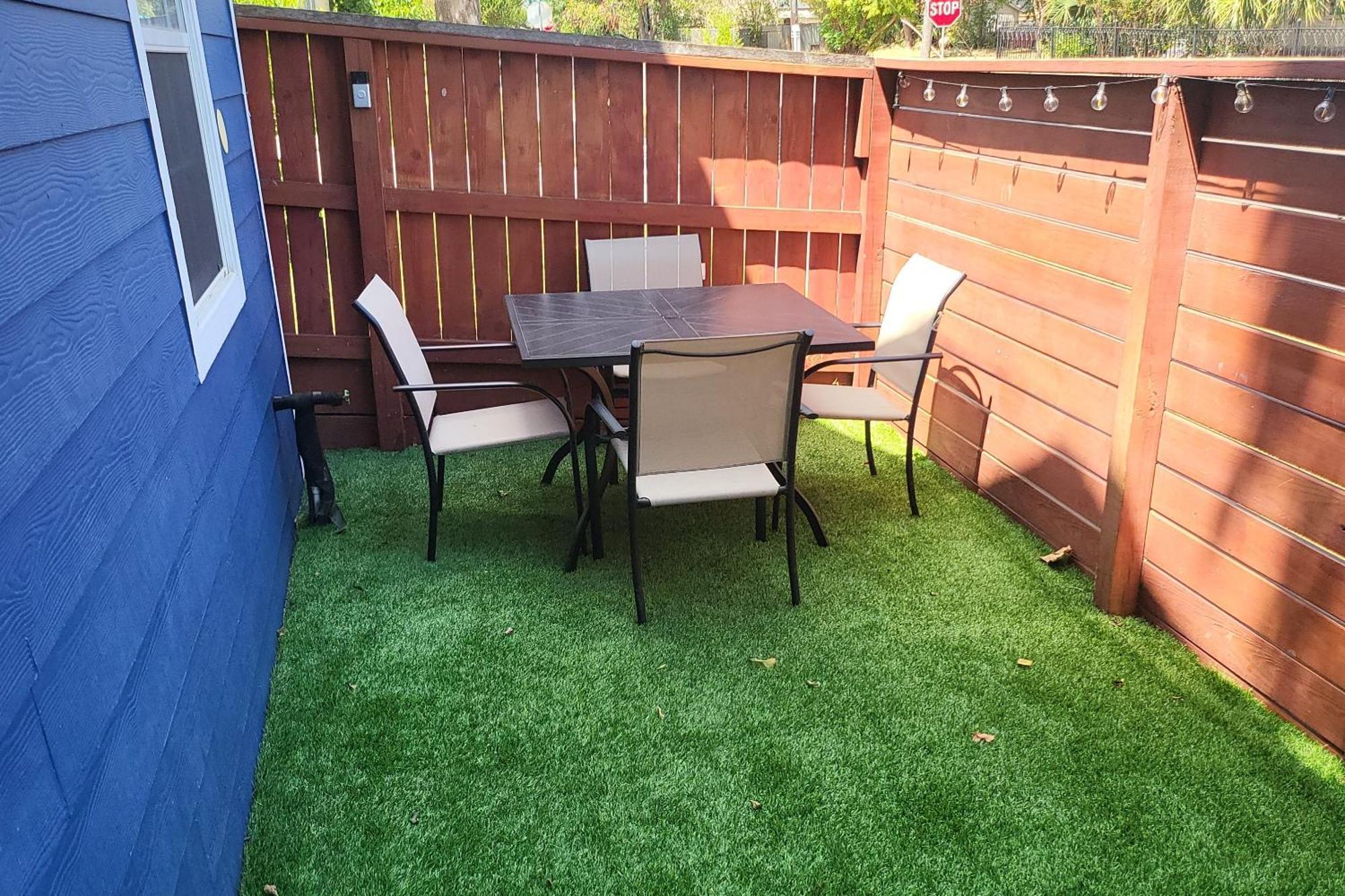 Apartment Stylish Gawdy Den With Fast Wifi 2 Minutes From Downtown Houston! *
