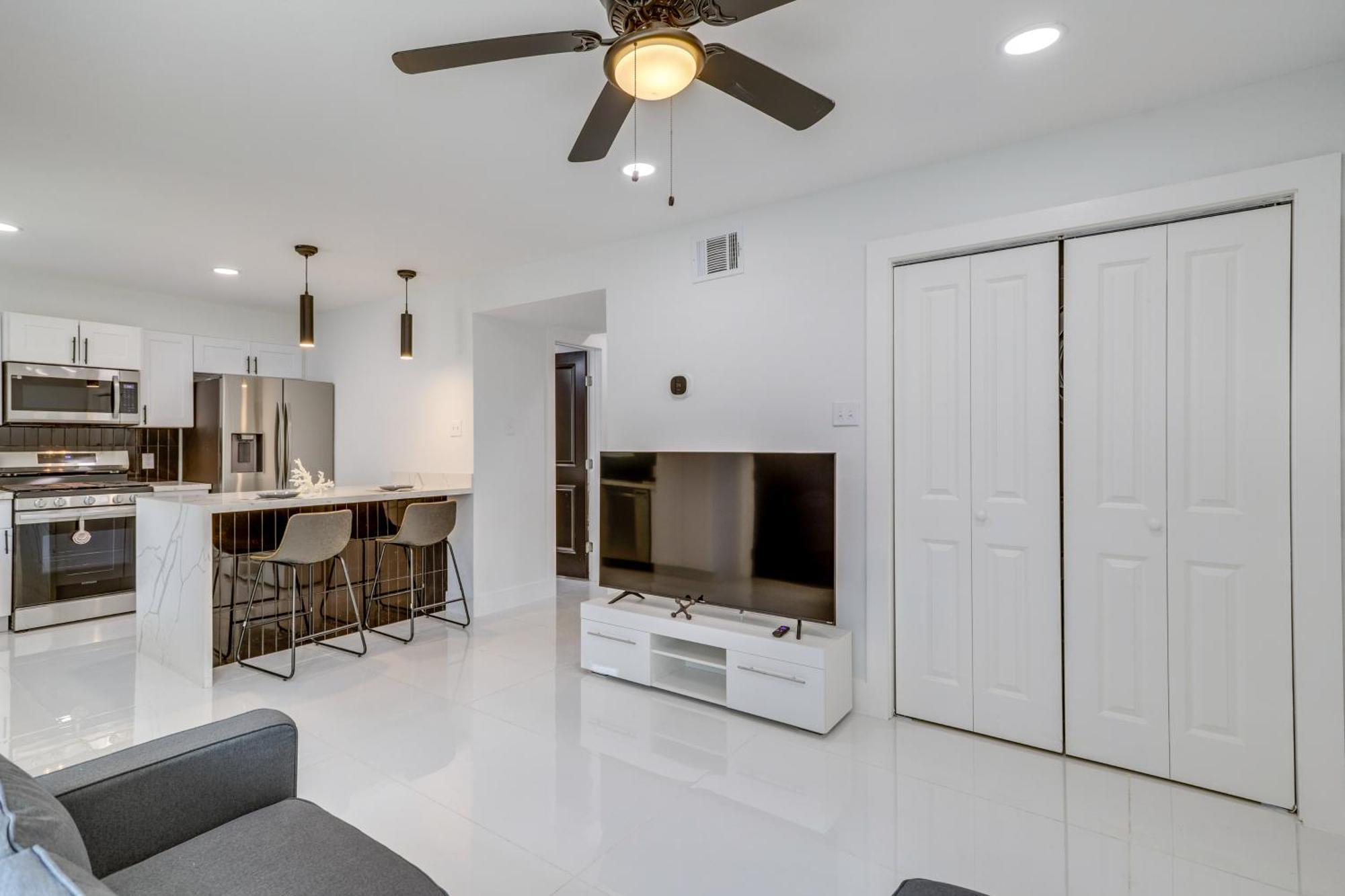Apartment Close To And Downtown Houston