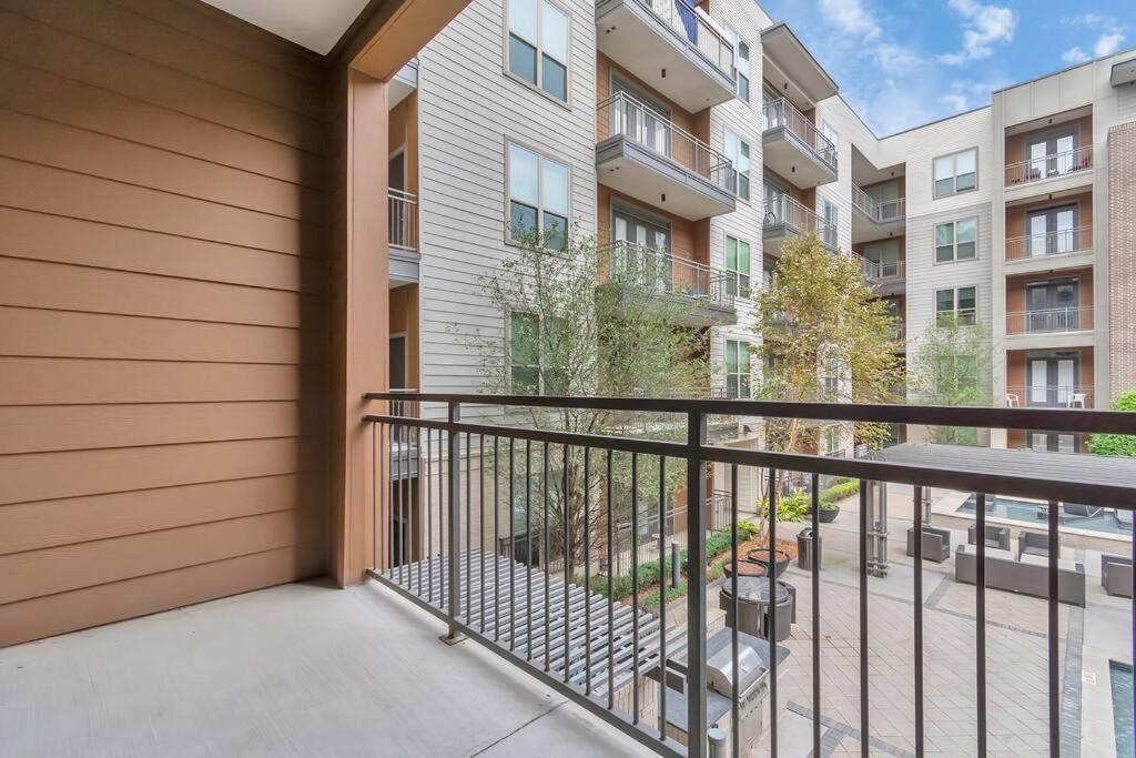 U1 Penthouse Downtown 1br 1bth Book Now! *