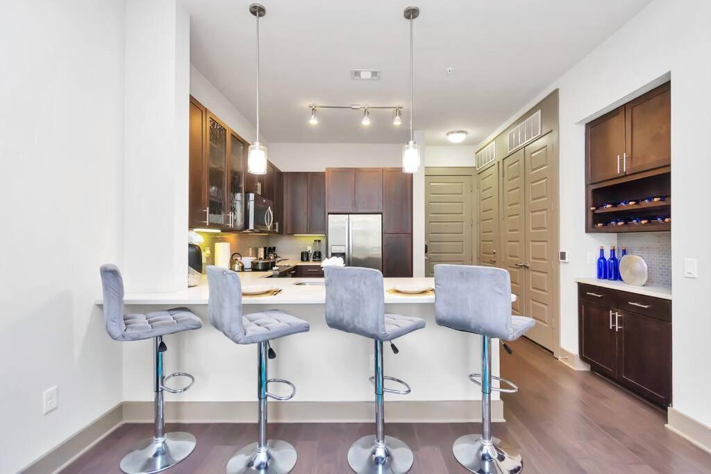 Apartment U1 Penthouse Downtown 1br 1bth Book Now! Houston