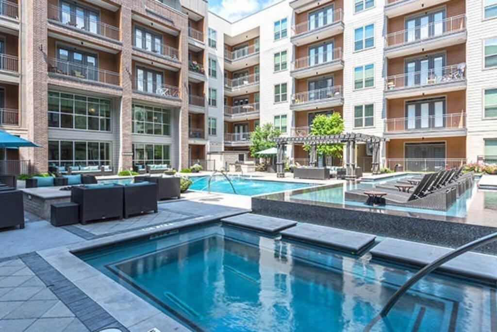 U1 Penthouse Downtown 1br 1bth Book Now! Houston