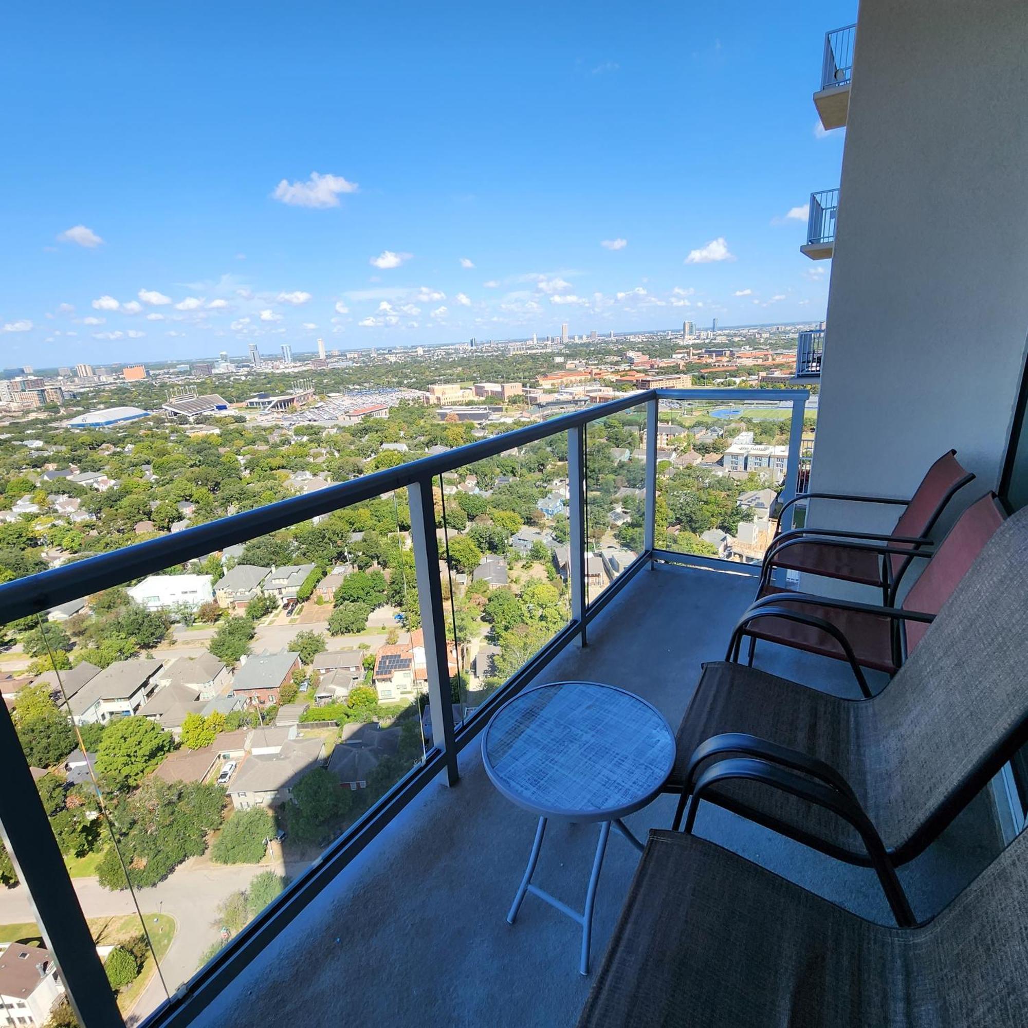 Latitude Med Center * Houston
