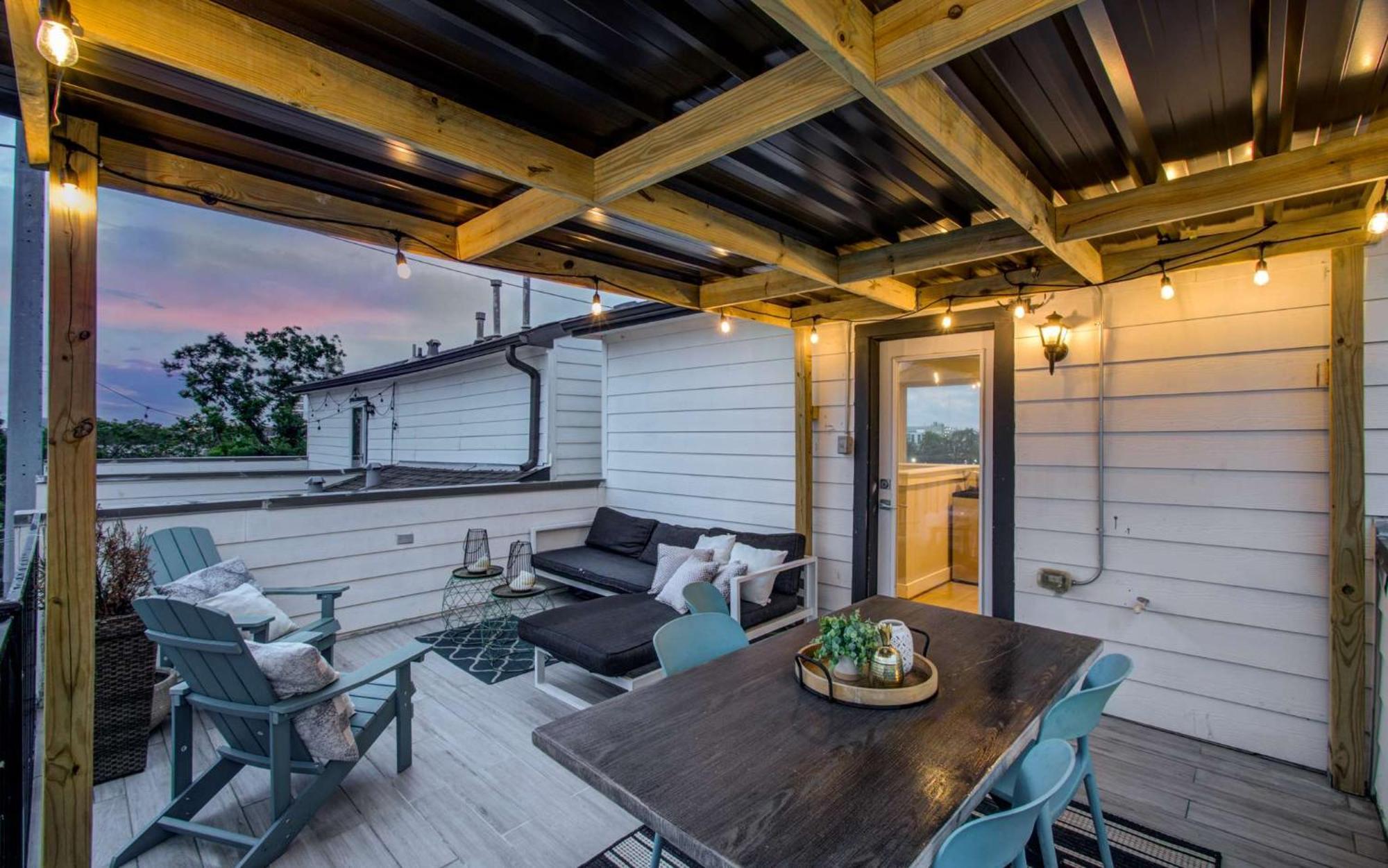 Modern Luxury 3-bd Mins To Dt W Rooftop * Houston