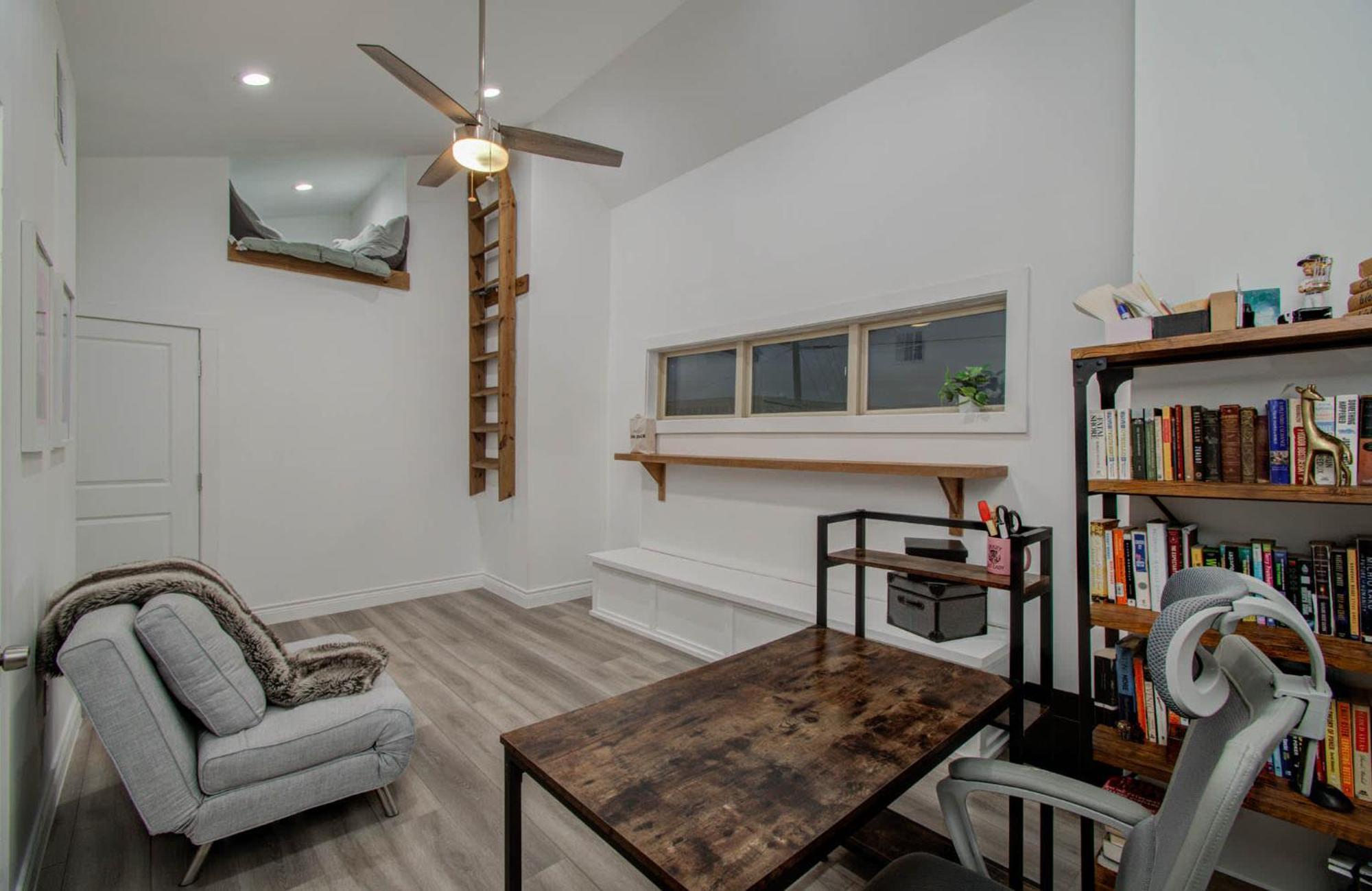 Holiday home Modern Luxury 3-bd Mins To Dt W Rooftop