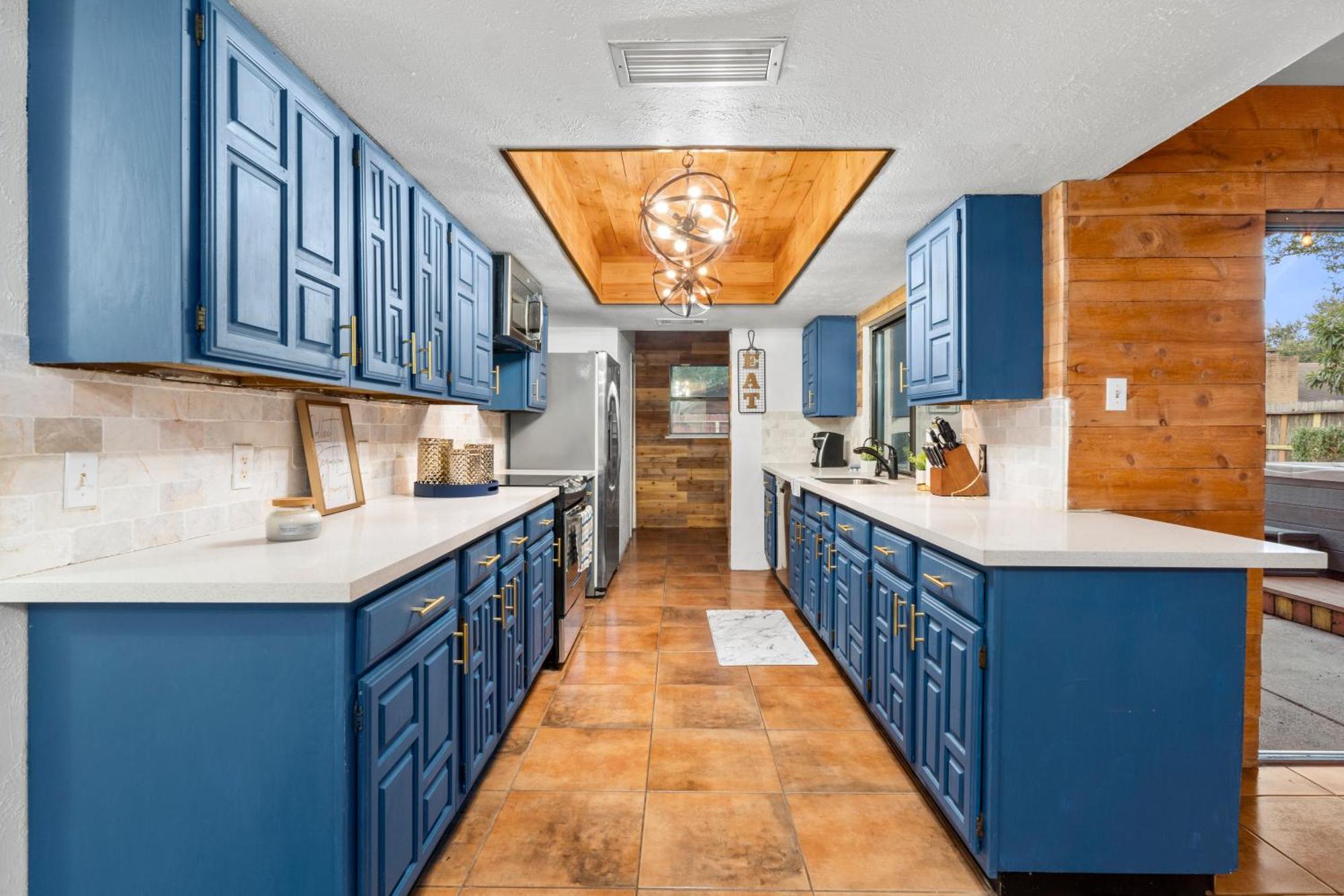 3 Bed With Luxury Hot Tub, Deck, Wifi And Arcade Games