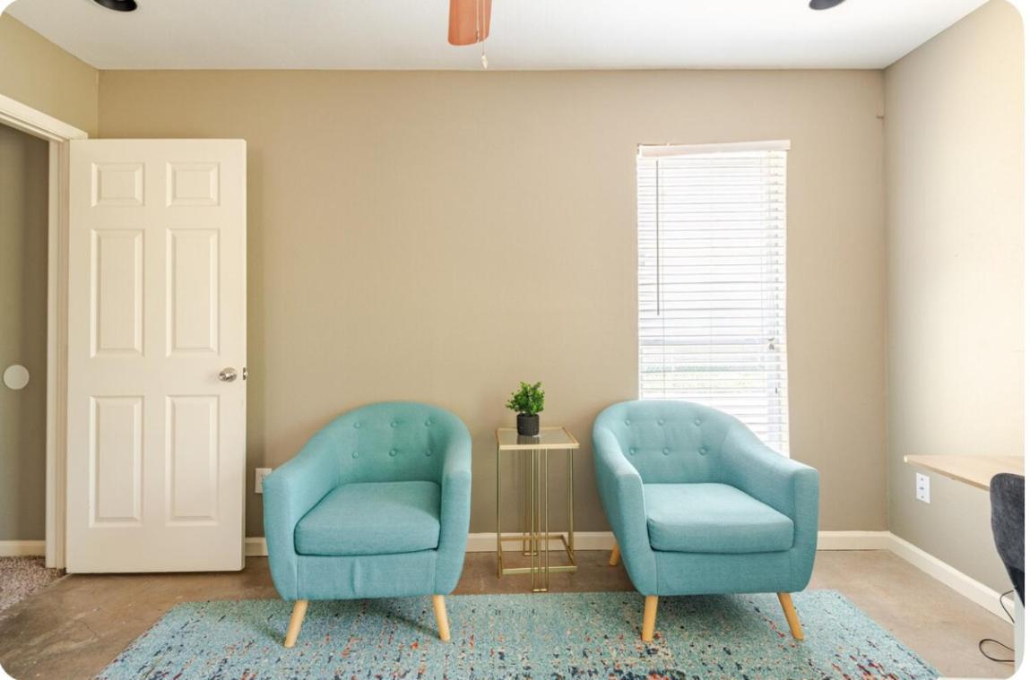 3bed2bath Getaway Near Sports, Shops And Midtown Apartment