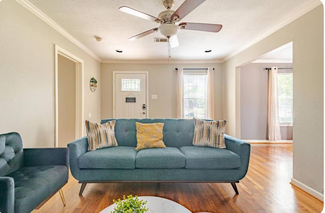 Apartment 3bed2bath Getaway Near Sports, Shops And Midtown