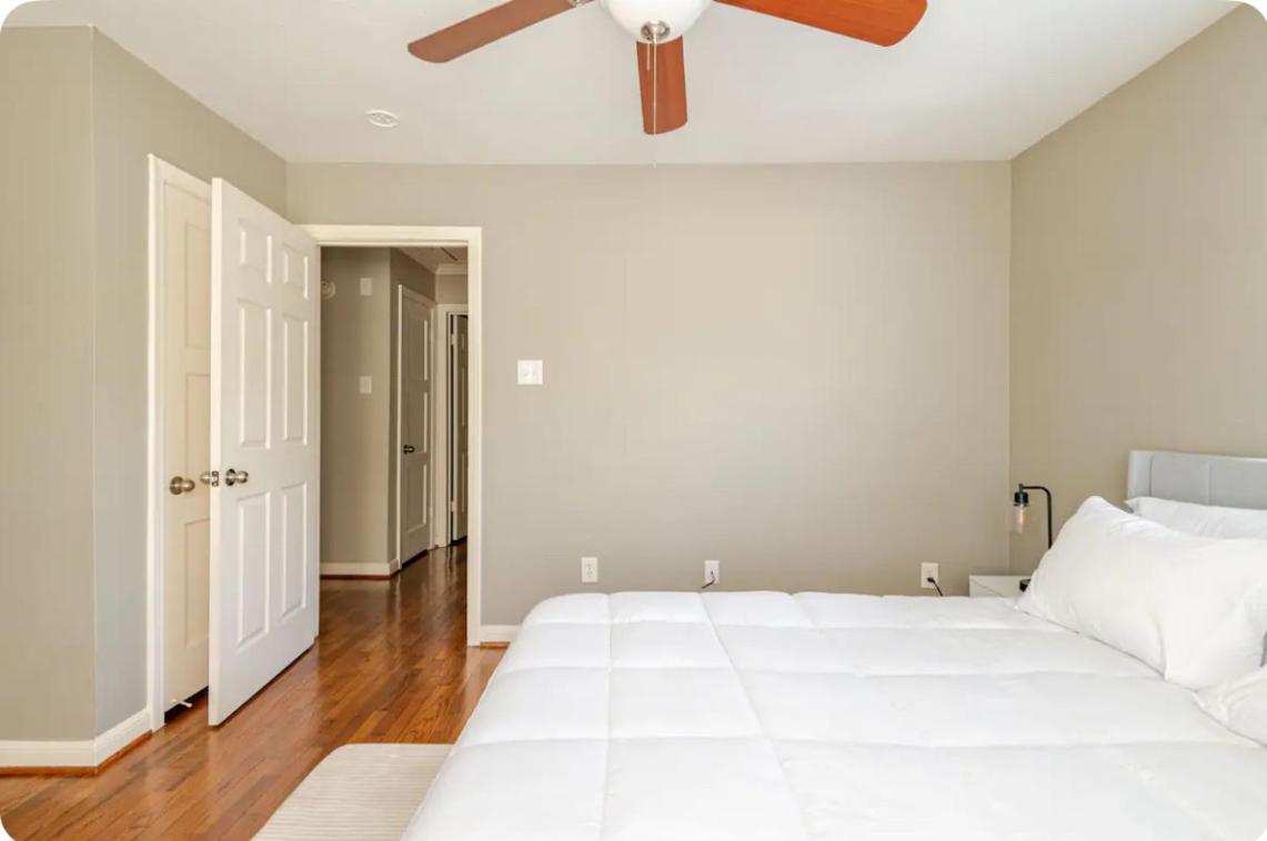 3bed2bath Getaway Near Sports, Shops And Midtown *