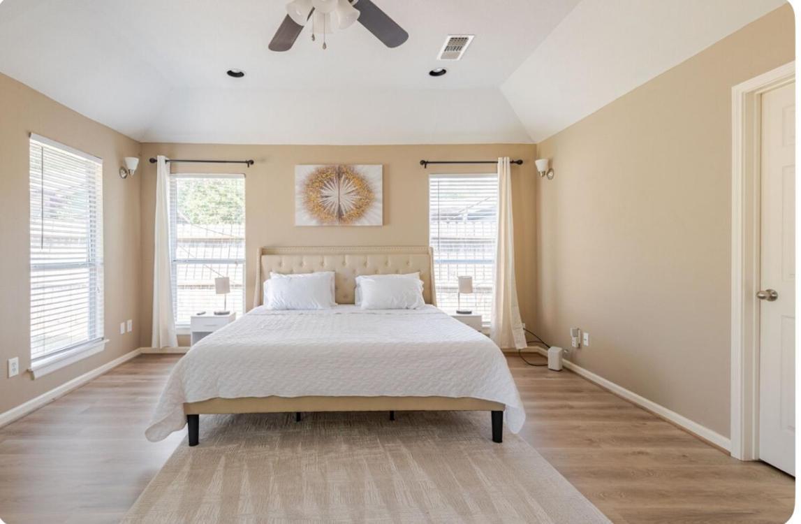 Apartment 3bed2bath Getaway Near Sports, Shops And Midtown *