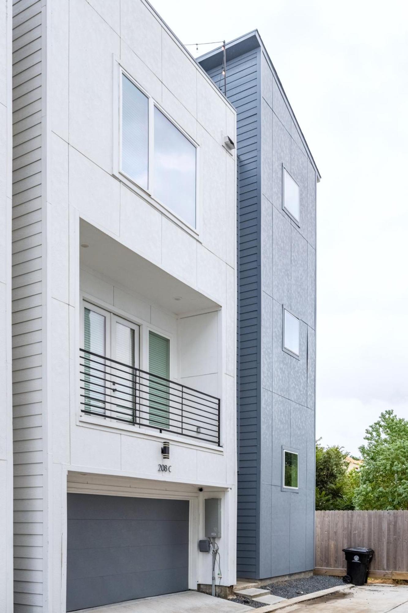 Private Rooftop In Houston's Downtown! Pizza Oven And Skyline Views Holiday home