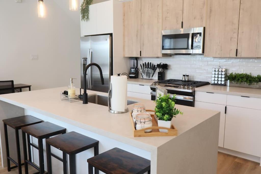 Holiday home 4bd Urban Retreat Prime Location