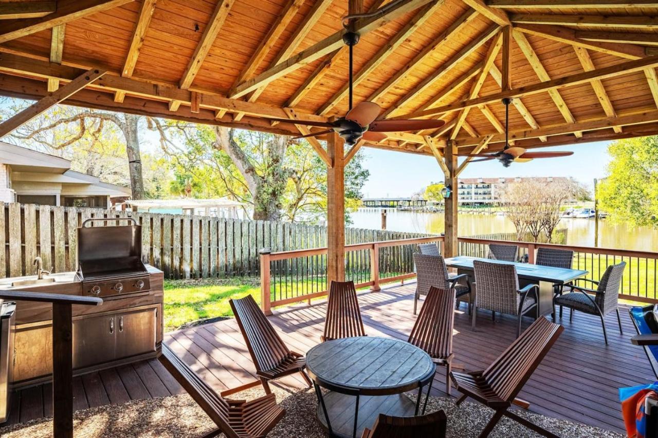 Bayfront Luxury Oasis W Pool Close To Nasa Kemah Holiday home *