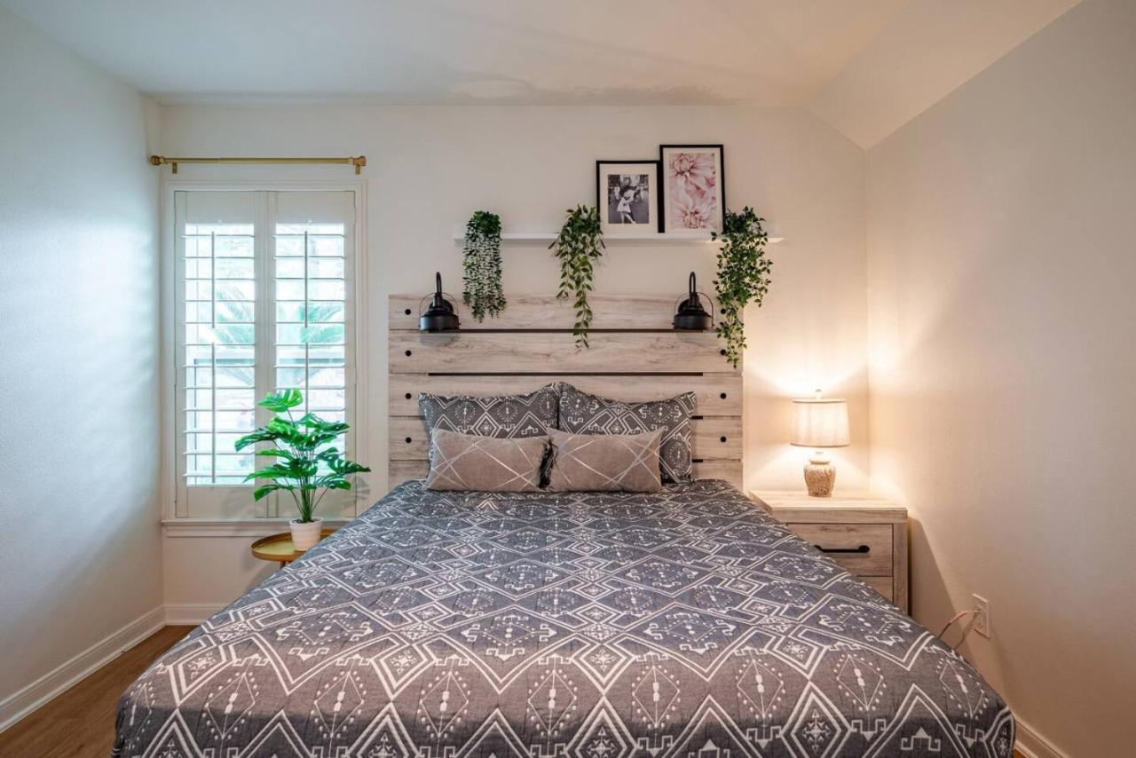 Bayfront Luxury Oasis W Pool Close To Nasa Kemah Houston