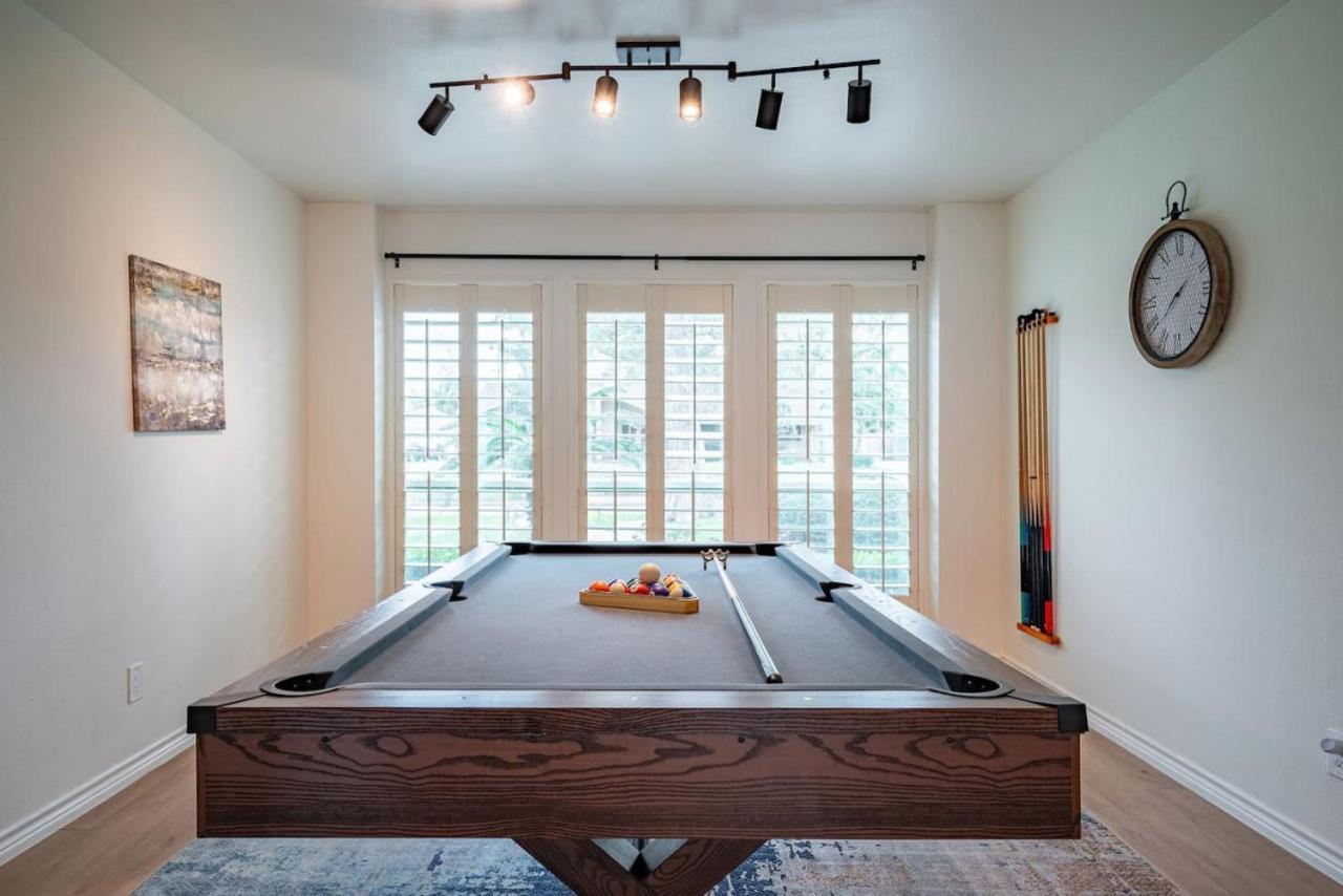 Holiday home Bayfront Luxury Oasis W Pool Close To Nasa Kemah