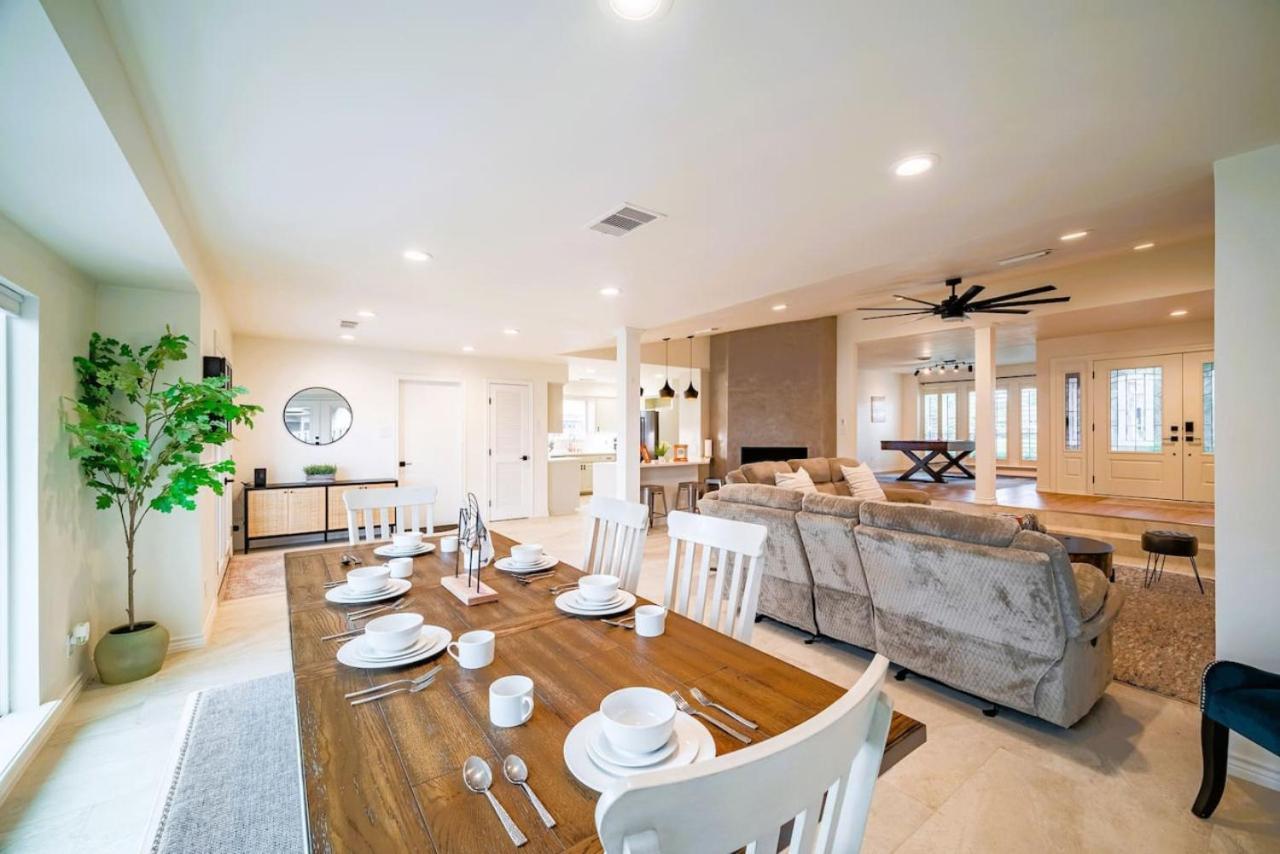 Bayfront Luxury Oasis W Pool Close To Nasa Kemah Holiday home Houston