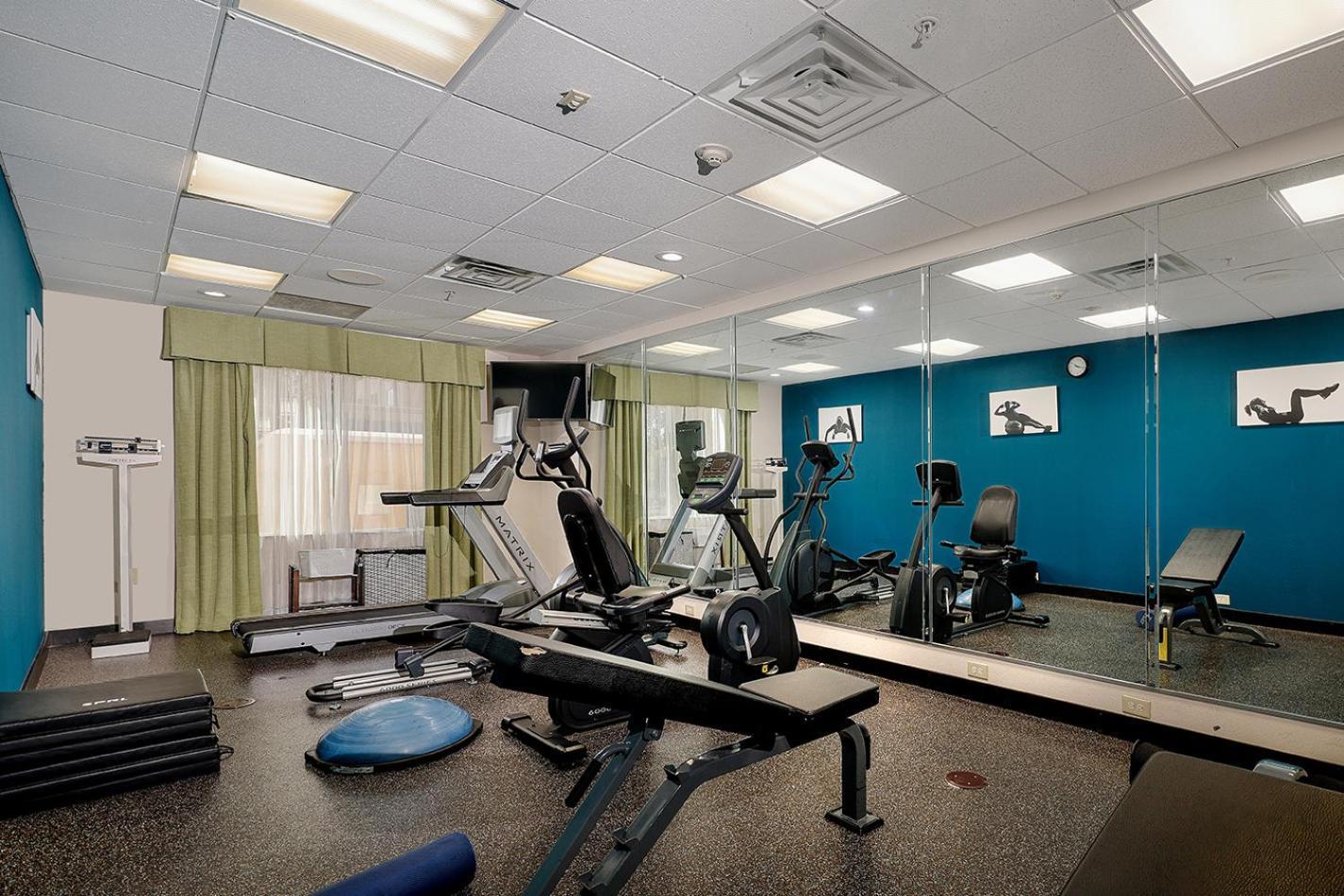 Express & Northwest-brookhollow By Ihg 3*