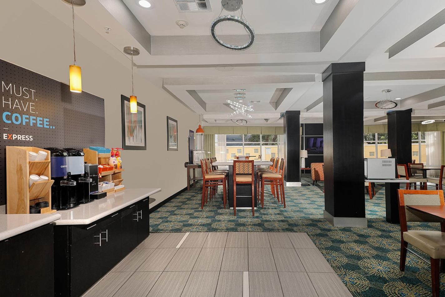 Express & Northwest-brookhollow By Ihg 3* Houston