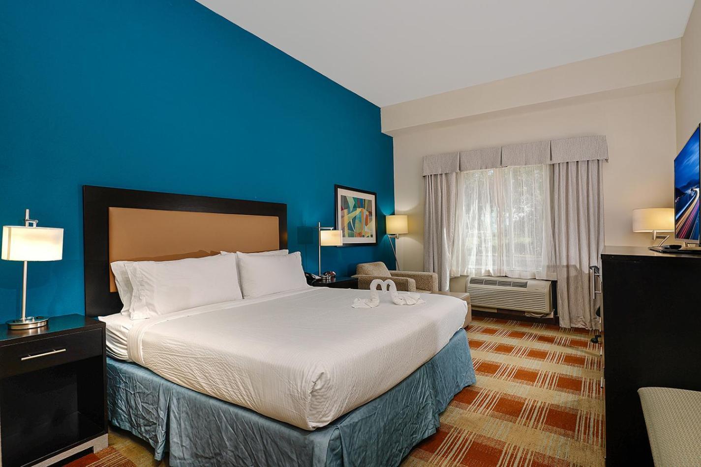 Hotel Express & Northwest-brookhollow By Ihg Houston
