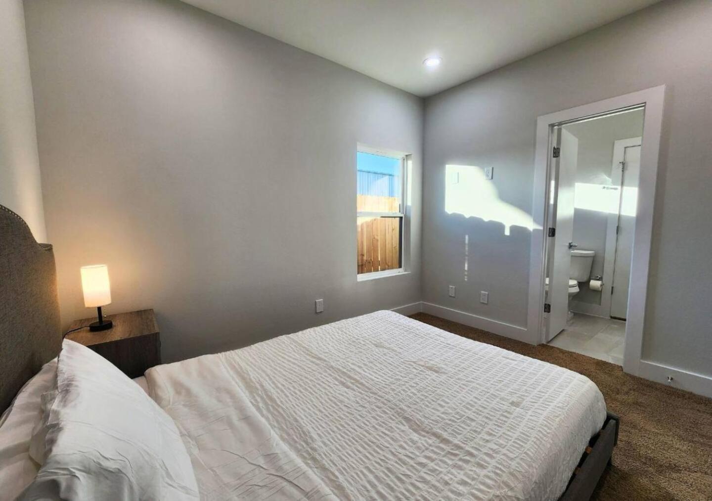 Modern & Affordable Holiday home
