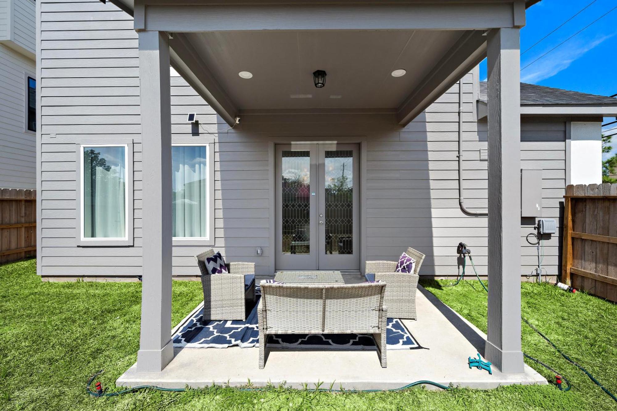 Luxury Near Med Center, Uptown & Downtown Holiday home Houston
