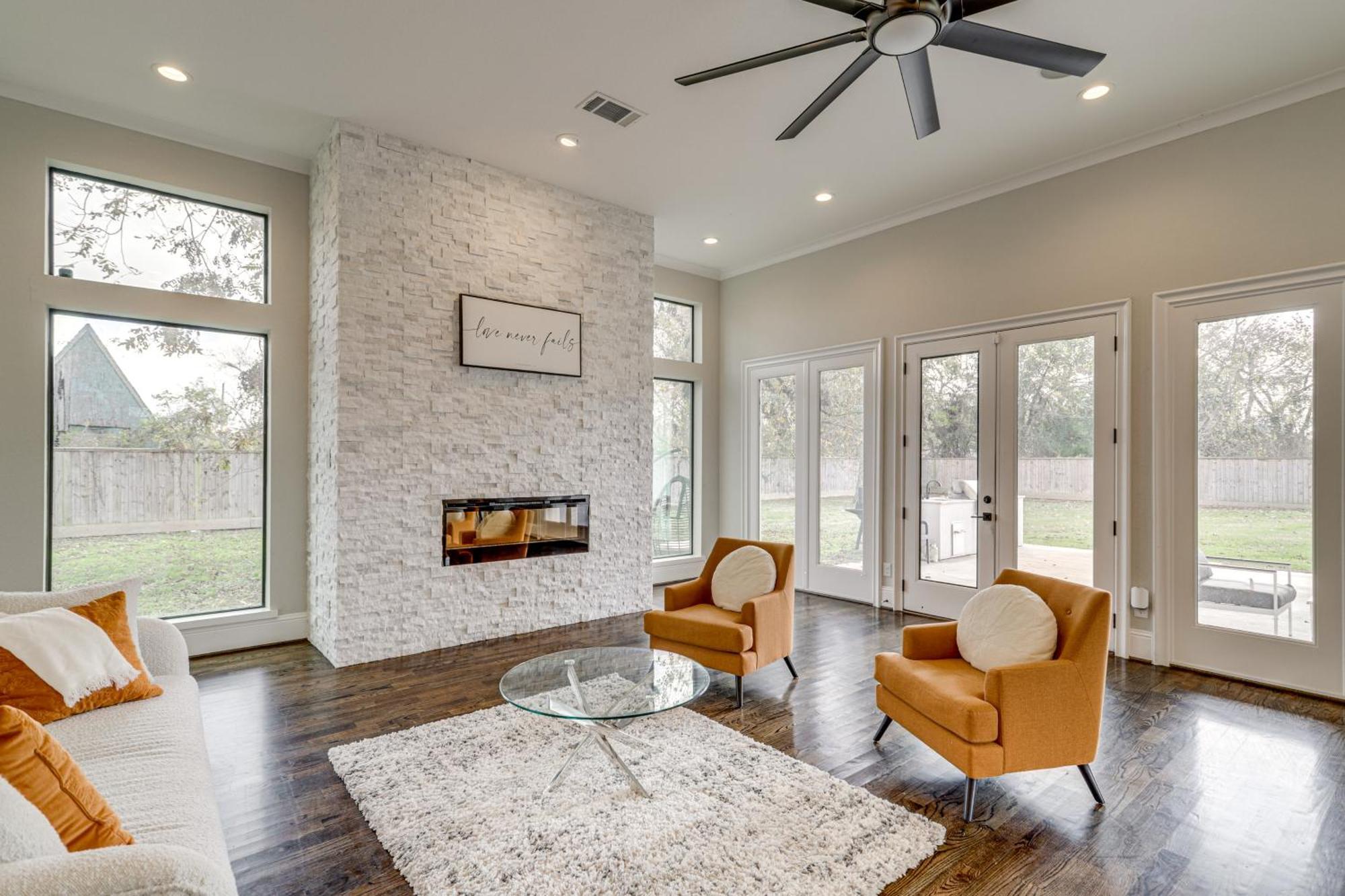 9 Mi To Downtown Spacious Group Getaway Holiday home Houston