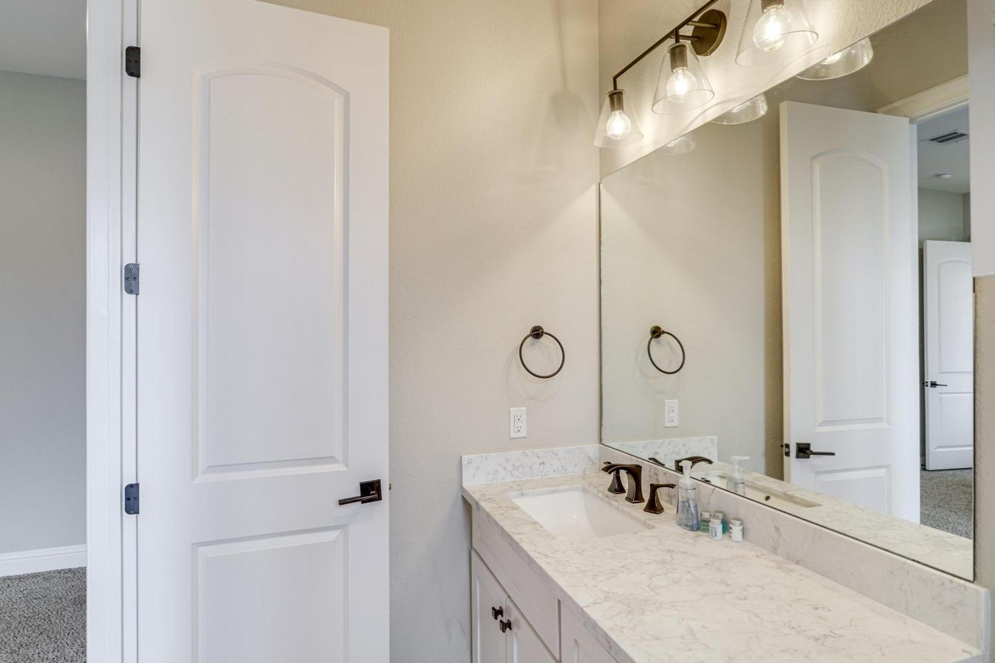 9 Mi To Downtown Spacious Group Getaway Houston