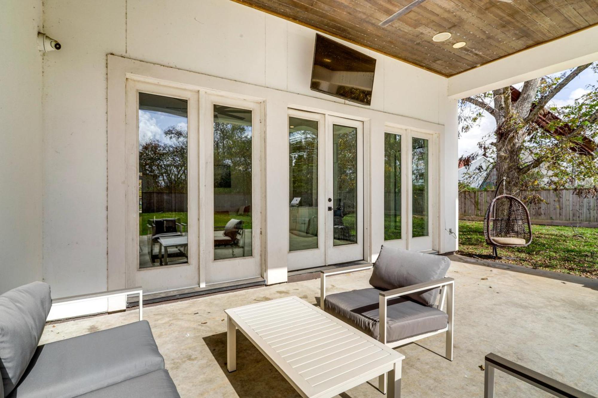 9 Mi To Downtown Spacious Group Getaway Holiday home *