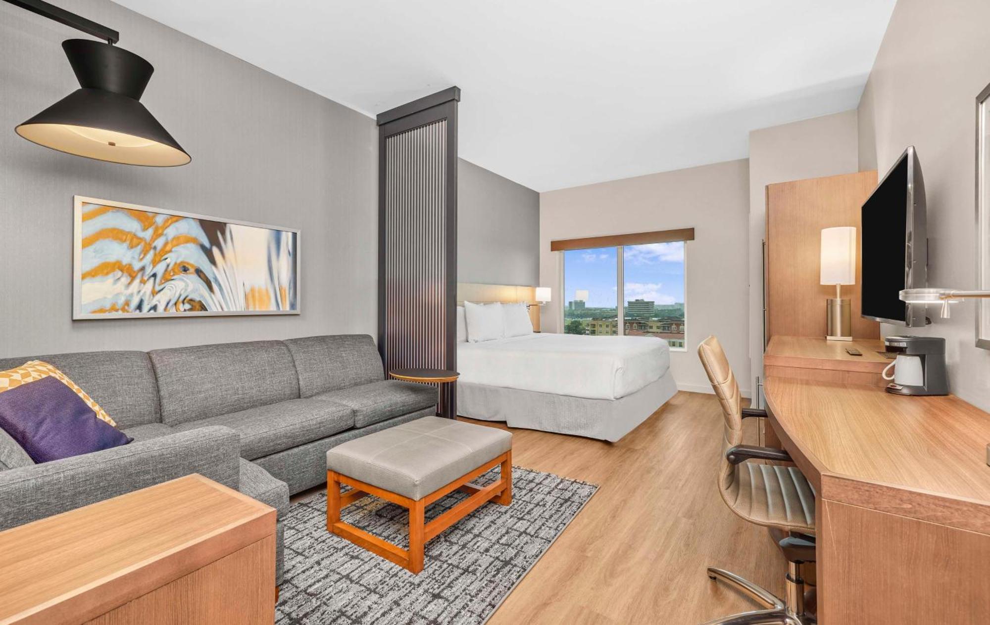 Hyatt Place Medical Center Hotel
